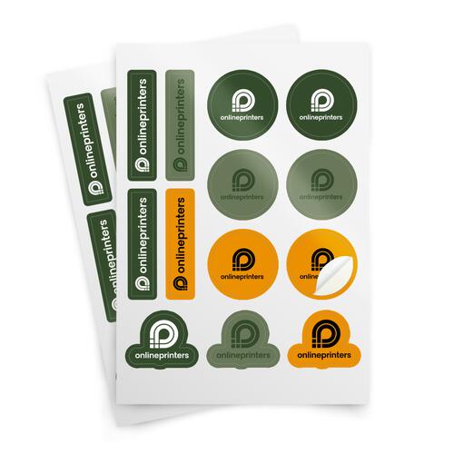 Etikettenbogen auf weiem Papier und verschiedenen Etiketten, A4