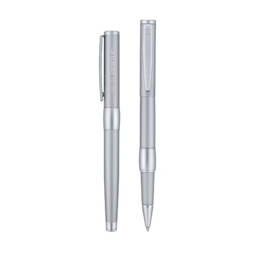 Silverf�rgad metallrollerballpenna med lock och kl�mma.