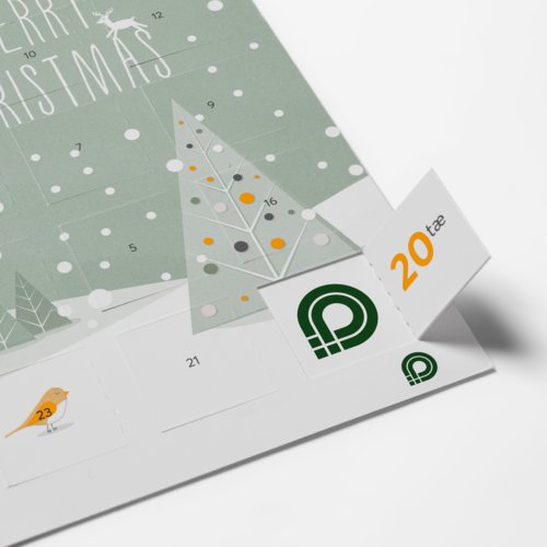 Adventskalender i papper med luckor att �ppna.