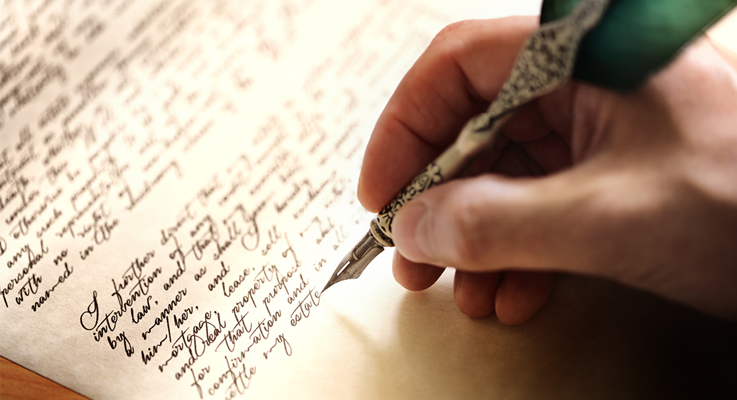 Hur man skriver med fjäderpenna: Cursive fonts för speciella tillfällen